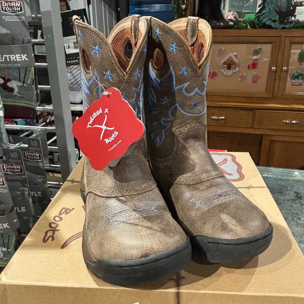 Women's Bomber Boot - Picture 2 of 6